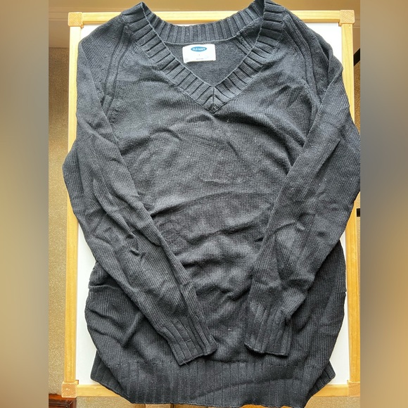 Old Navy Maternity Sweater - Picture 3 of 7